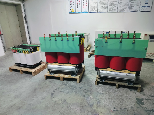 阿合奇KS11-1000KVA矿用变压器